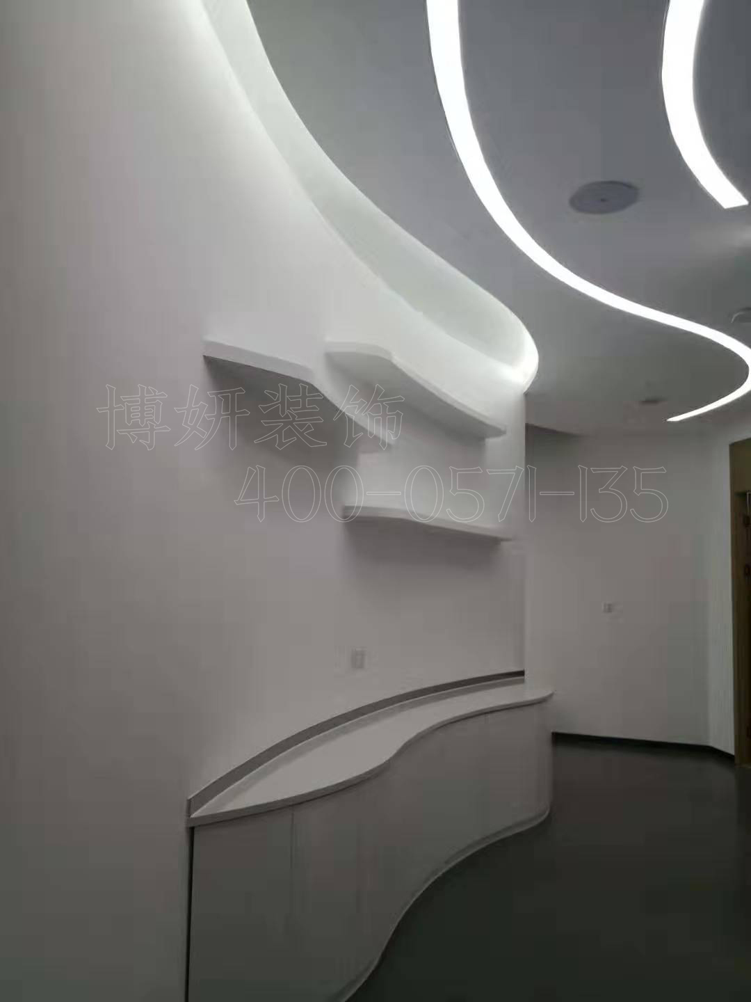 杭州展廳裝修設(shè)計，杭州優(yōu)秀多功能展廳設(shè)計案例分析，杭州多媒體展廳展示設(shè)計，杭州優(yōu)秀展廳平面設(shè)計圖，杭州專業(yè)展廳裝修設(shè)計公司，杭州企業(yè)展廳效果圖，杭州公司大廳裝修設(shè)計